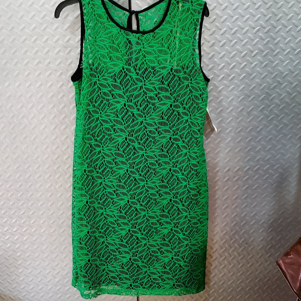 NWT Ronni Nicole Sleeveless Stencil Overlay Dress - Radiant Emerald - 12
